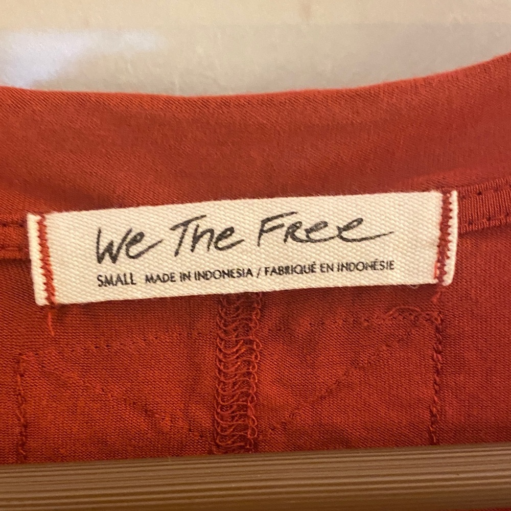 Free People Women's Deep Orange V-Neck Long Sleeve Top - Picture 2 of 7